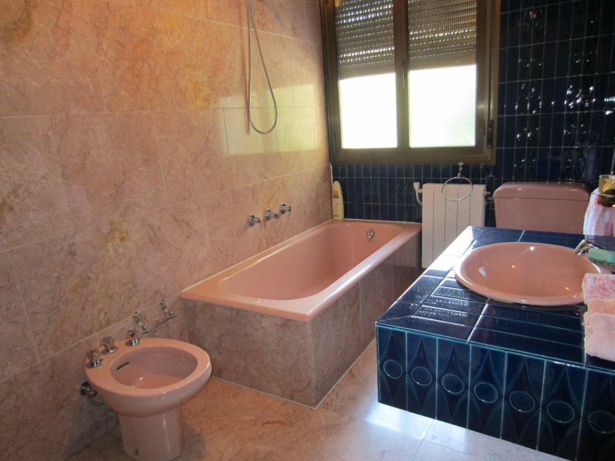 Casa De Julio Marroquin Villa Pradoluengo Eksteriør bilde